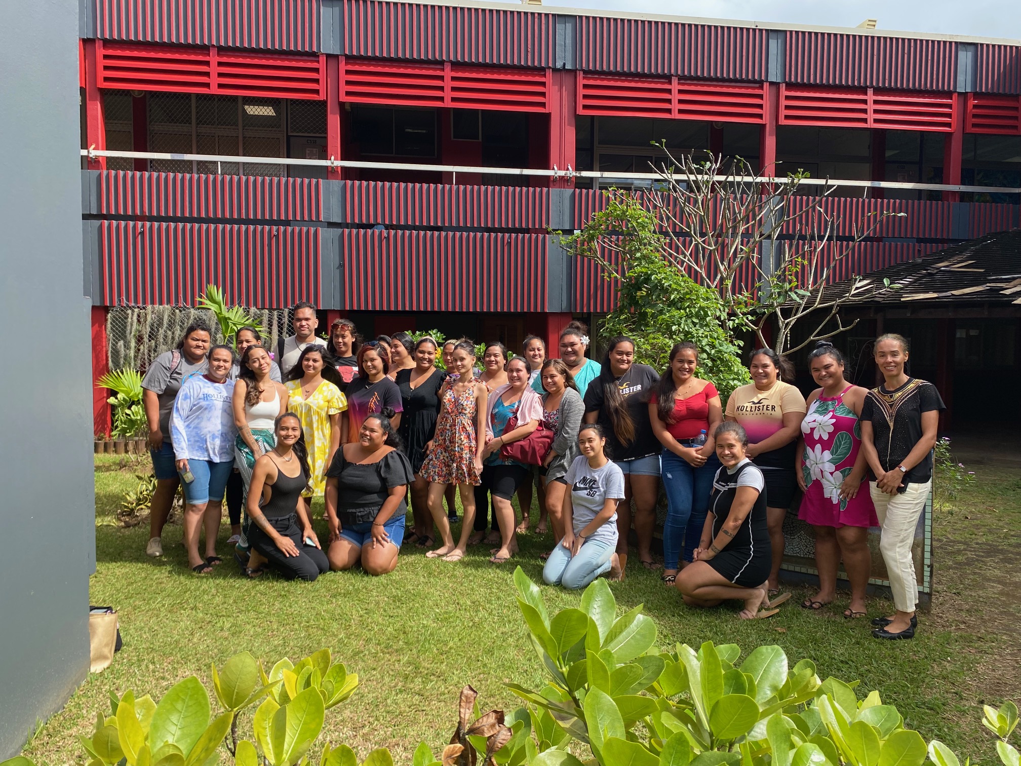 Séance photo dans le jardin du lycée, le 18 Août 2023